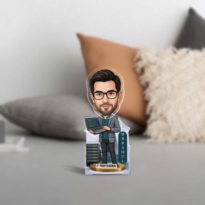 Personalized IT Professional Bobblehead Caricature  Battery Powered Shaking Head Feature Software Engineer Office Desk Decor  Creative Office Gift for IT Pros & Coders